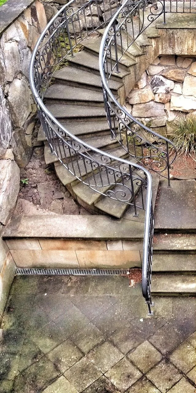 Simulation Vorher: Natursteintreppe aufarbeiten – Vorher Nachher Vergleich